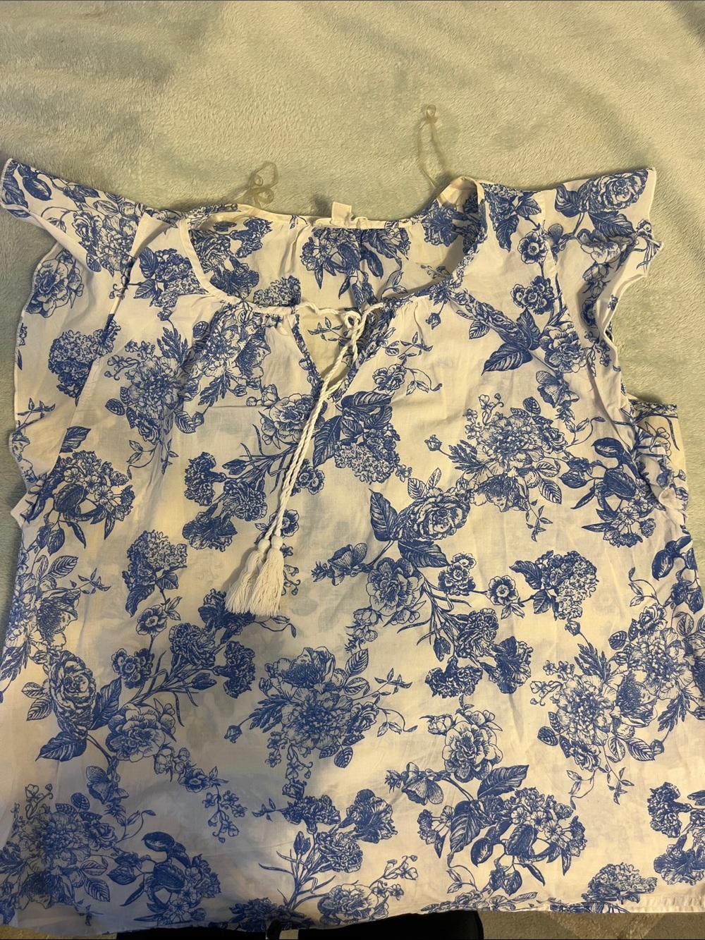 White and Blue Floral Tie-Front Women’s Tunic Top